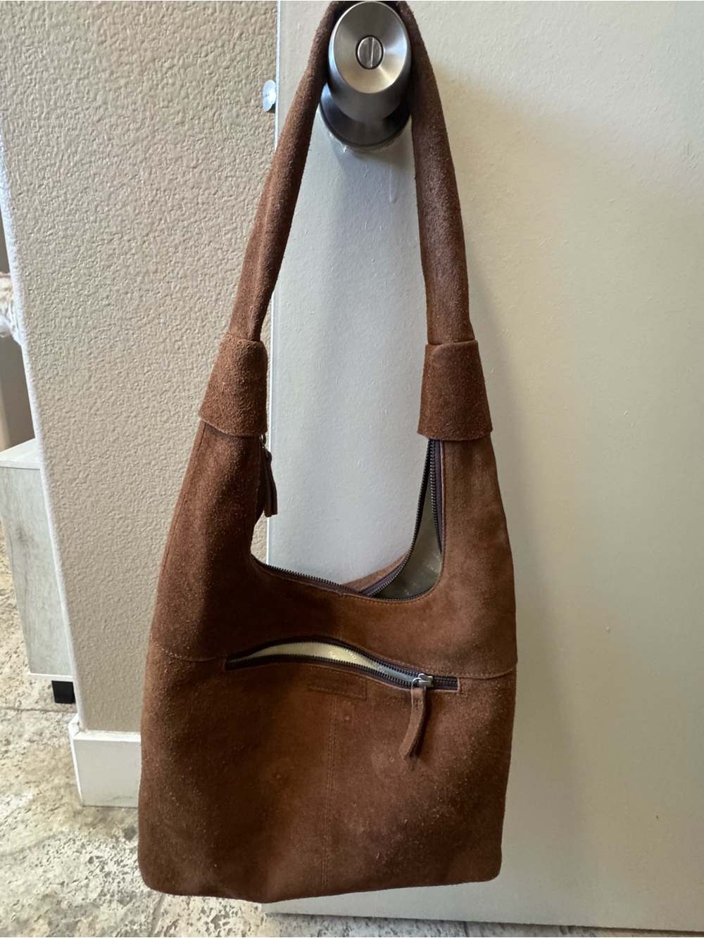 Classic Brown Suede Shoulder Bag with Front Zip Pocket boho